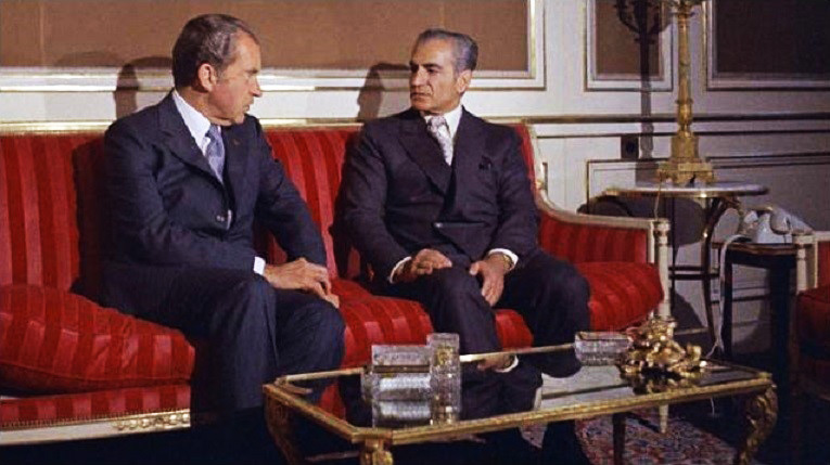 پرونده:ShahabshahAryamehrNixon10Khordad1351.jpg