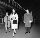 شهبانو در رم پیاده روی می‌کنند