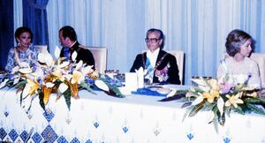 ShahanshahAryamehrKingJuanCarlosNiavaranPalace1978f.jpg
