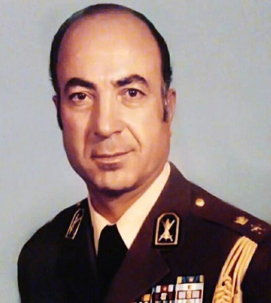 پرونده:ExecutedGeneralJamshidFathiMoghadam18Bahman1358.jpg