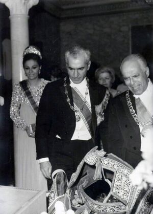 ShahanshahPresidentTunisiaOfficialDinner1348d.jpg