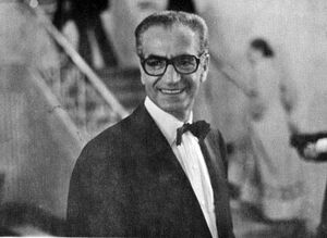 ShahanshahShahbanouVicePresidente Nelson Rockfeller24Ordibehest1354k.jpg