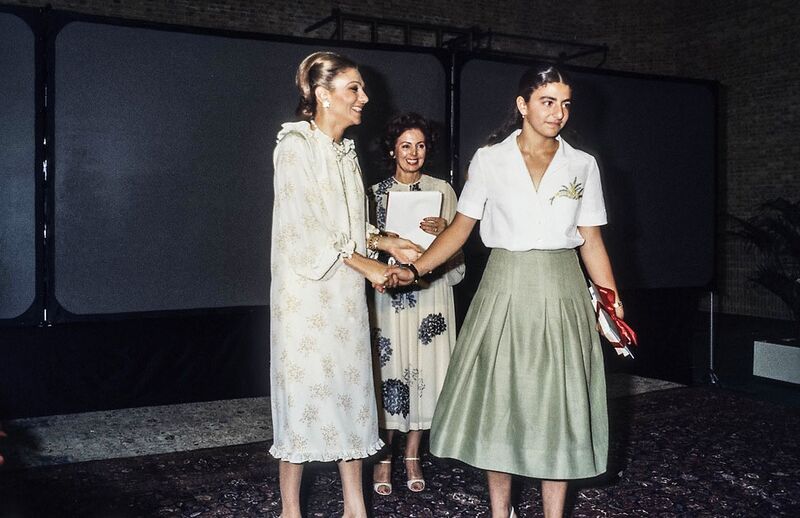 پرونده:ShahanshahShahbanouRezaPahlaviSchool2537a20.jpg