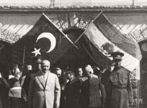 RezaShahBozorgStateVisitTurkiyeh15a.jpg