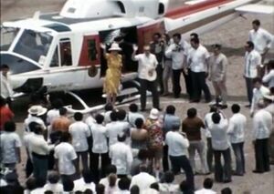 ShahanshahShahbanouMexicoChichen Itza1354a.jpg