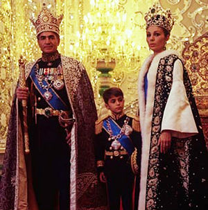 CoronationShahanshahMohammadRezaPahlavi1346.jpg