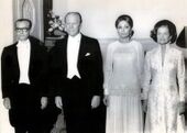 ShahanshahShahbanouWhiteHouseFord25Ordibehesht1354p5.jpg
